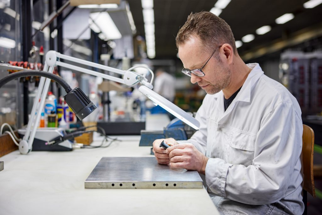 The role of injection molding in sustainable production for automotive